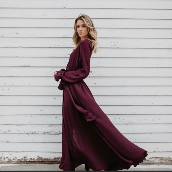 DIANA Dress - Picture 2 of 5